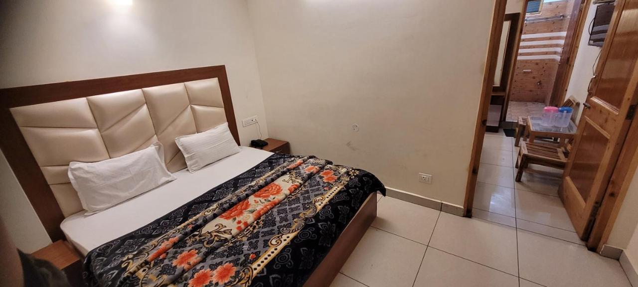 Hotel Snow Country Villa Manali  Luaran gambar