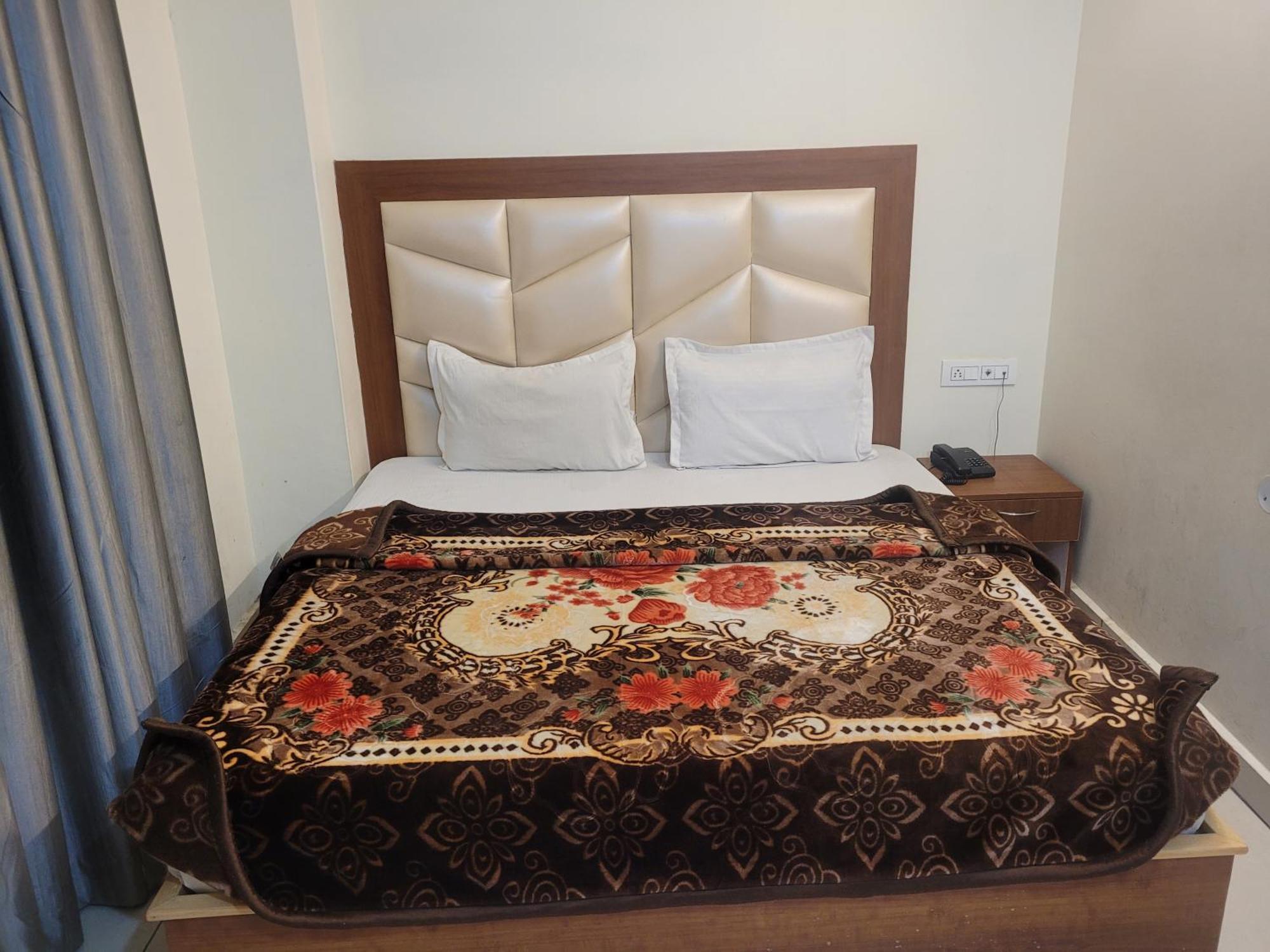 Hotel Snow Country Villa Manali  Luaran gambar