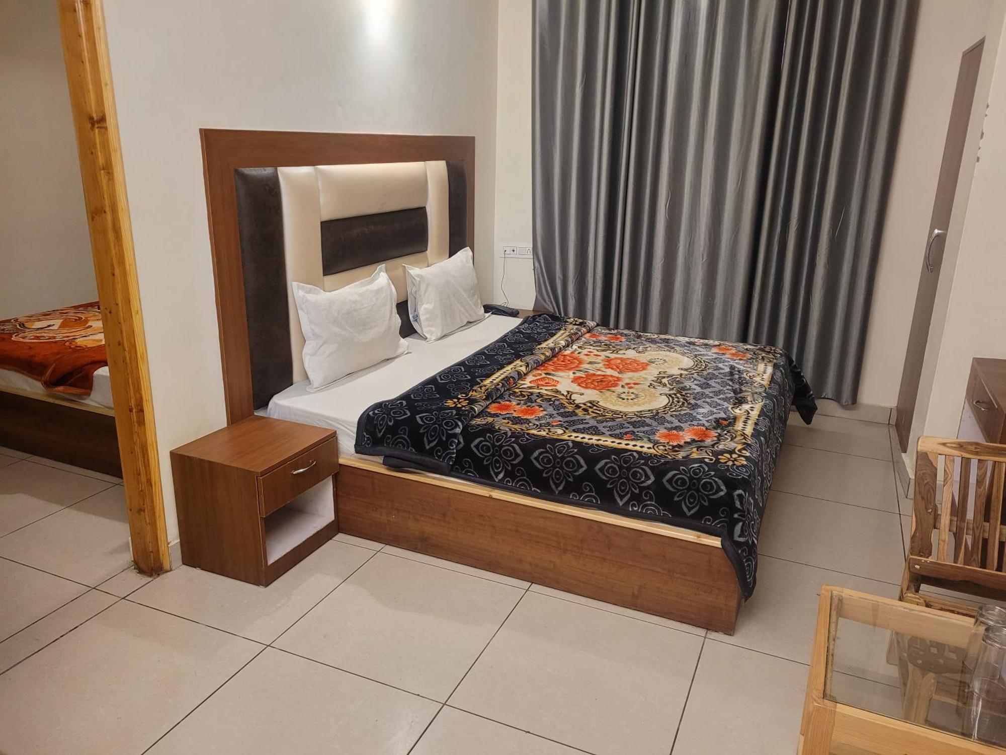 Hotel Snow Country Villa Manali  Luaran gambar